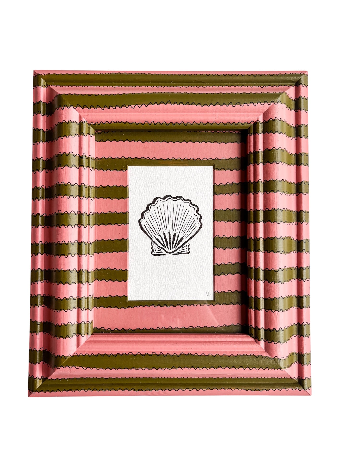 SCALLOP SHELL ORIGINAL INK ARTWORK IN A HAND PAINTED PINK AND GREEN PRELOVED FRAME