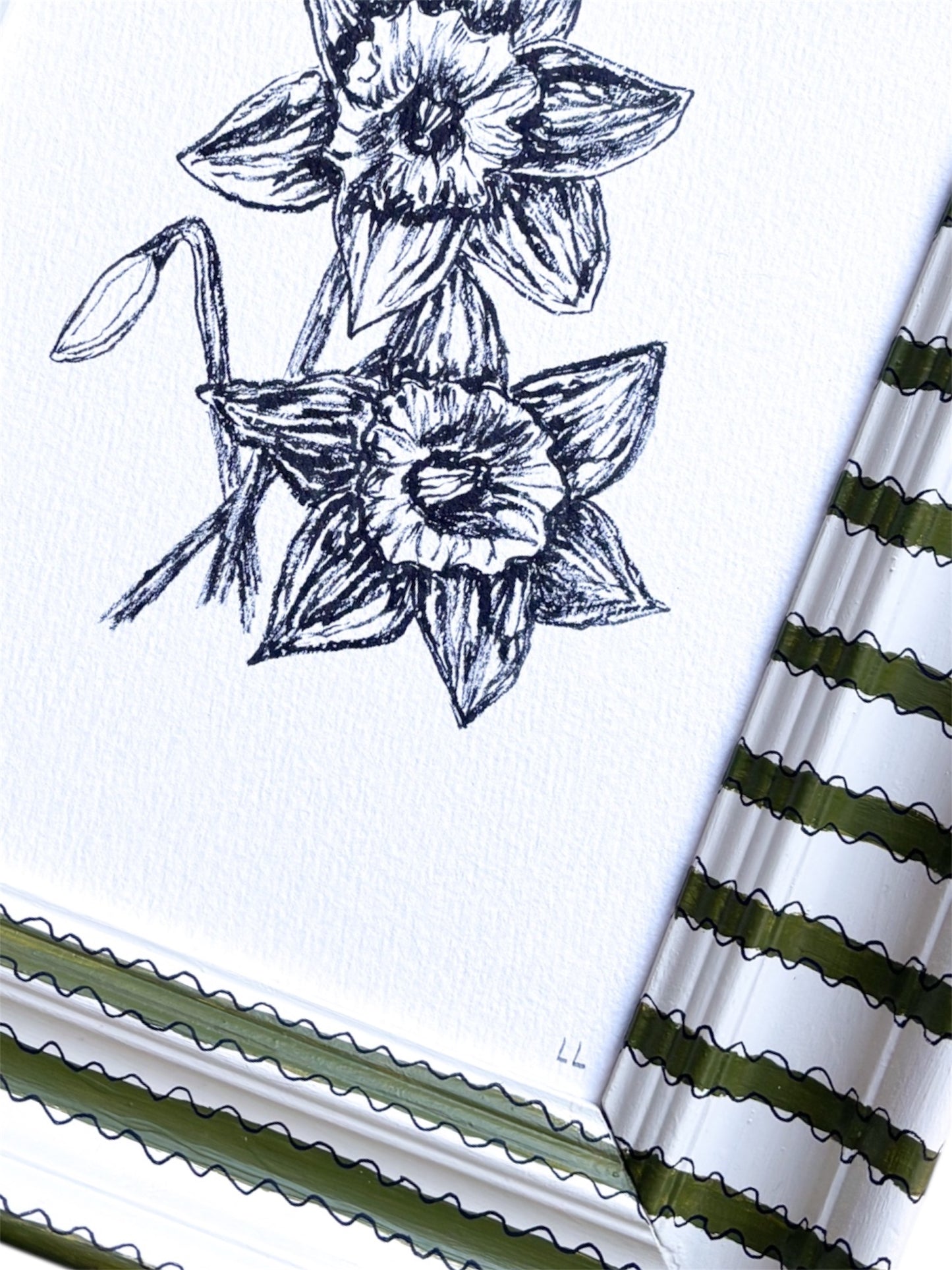 DAFFODILS ORIGINAL INK ARTWORK IN A HAND PAINTED CREAM AND GREEN STRIPE PRELOVED FRAME